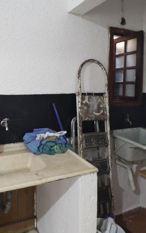Casa à venda com 60m², 1 quarto e 1 vaga Casa à venda com 60m², 1 quarto e 1 vagaStudio