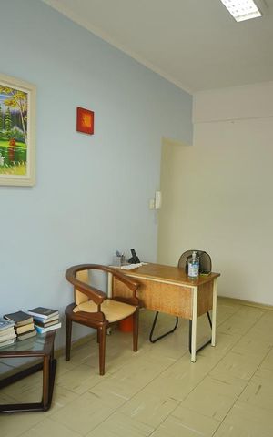 Apartamento para alugar com 77m², 2 quartos e sem vagaSala