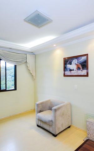 Apartamento à venda com 168m², 4 quartos e 2 vagasQuarto 1