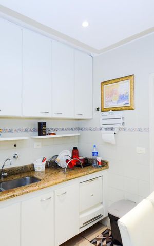 Apartamento à venda com 168m², 4 quartos e 2 vagasCozinha