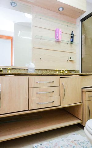Apartamento à venda com 168m², 4 quartos e 2 vagasBanheiro do Quarto 3