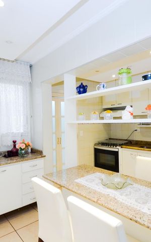 Apartamento à venda com 168m², 4 quartos e 2 vagasCozinha