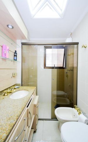 Apartamento à venda com 168m², 4 quartos e 2 vagasBanheiro do Quarto 3
