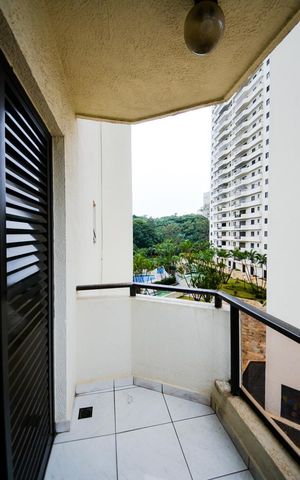 Apartamento à venda com 168m², 4 quartos e 2 vagasVaranda do Quarto 3 - Suíte