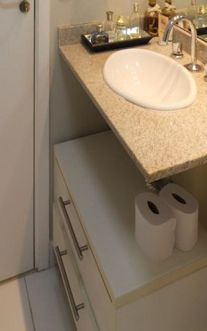 Apartamento à venda com 156m², 3 quartos e 3 vagasSuíte 1 Banheiro 