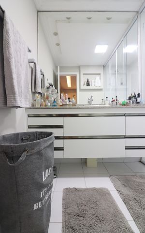 Apartamento à venda com 156m², 3 quartos e 3 vagasSuíte 2 Banheiro 