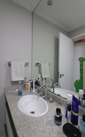 Apartamento à venda com 156m², 3 quartos e 3 vagasSuíte 3 Banheiro 