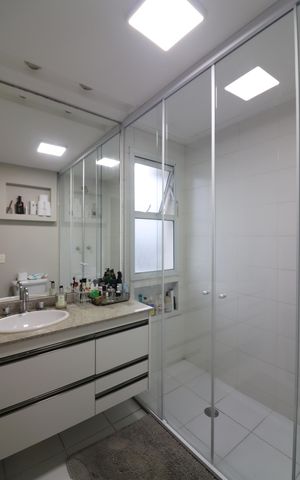 Apartamento à venda com 156m², 3 quartos e 3 vagasSuíte 2 Banheiro 