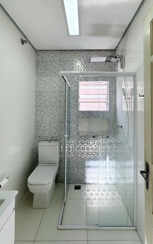 Casa à venda com 154m², 2 quartos e 1 vagaBanheiro Social 1 