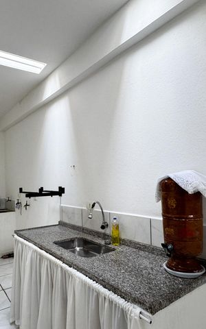 Casa à venda com 154m², 2 quartos e 1 vagaÁrea de Serviço