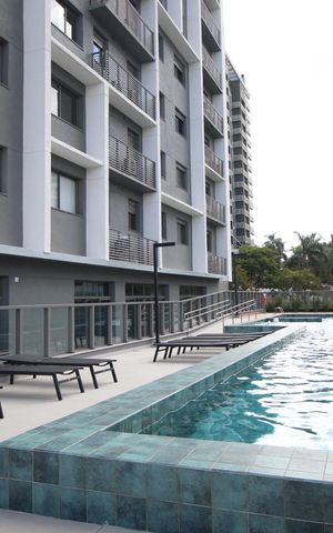 Studio à venda com 29m², 0 quarto e 1 vagaÁrea comum - Piscina