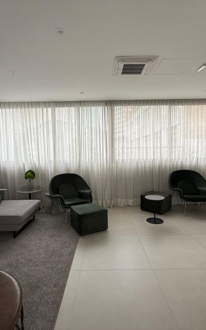 Studio à venda com 35m², 1 quarto e sem vaga Studio à venda com 35m², 1 quarto e sem vagaÁrea comum - Salão de festas
