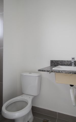 Apartamento à venda com 65m², 2 quartos e 1 vagaBanheiro da Suíte 2