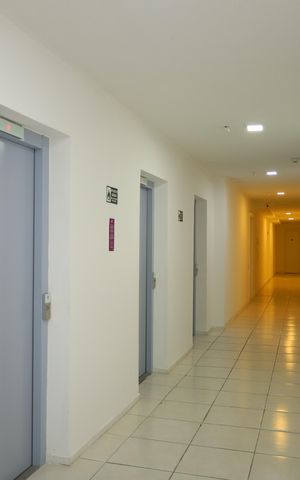 Apartamento à venda com 43m², 2 quartos e sem vagaÁrea comum - Saguão do andar