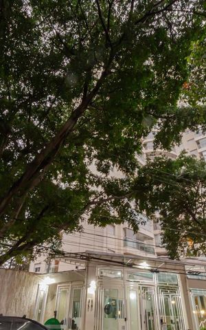Apartamento para alugar com 54m², 2 quartos e 1 vaga Apartamento para alugar com 54m², 2 quartos e 1 vagaFachada