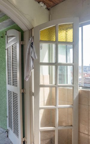 Casa à venda com 250m², 6 quartos e 3 vagas Casa à venda com 250m², 6 quartos e 3 vagasCasa 3 - área de serviço