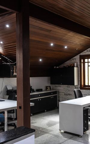 Casa para alugar com 1080m², 4 quartos e 7 vagasEscritório