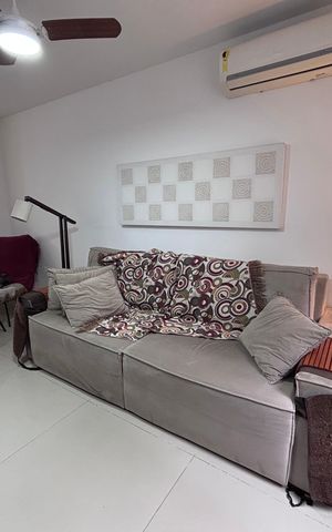 Casa de condomínio à venda com 269m², 3 quartos e 4 vagas Casa de condomínio à venda com 269m², 3 quartos e 4 vagasSala