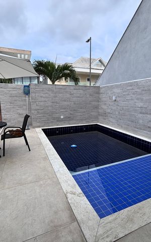 Casa de condomínio à venda com 269m², 3 quartos e 4 vagas Casa de condomínio à venda com 269m², 3 quartos e 4 vagasPiscina