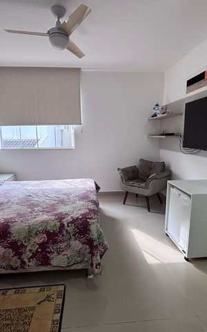 Casa de condomínio à venda com 269m², 3 quartos e 4 vagas Casa de condomínio à venda com 269m², 3 quartos e 4 vagasQuarto 1