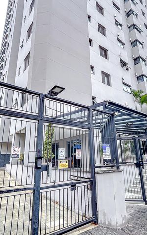 Apartamento à venda com 64m², 2 quartos e 1 vagaFachada com Plaquinha