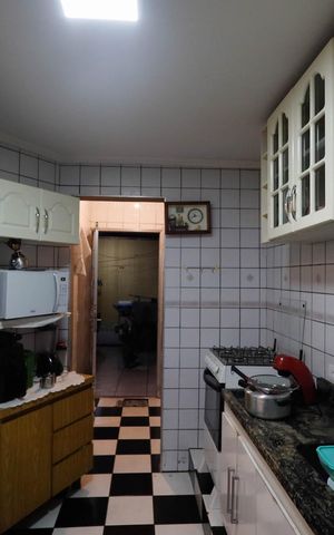 Casa à venda com 114m², 5 quartos e 2 vagas Casa à venda com 114m², 5 quartos e 2 vagasCozinha casa 1