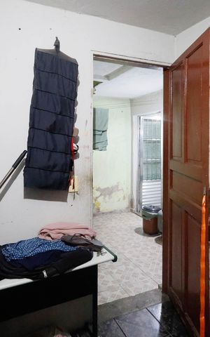 Casa à venda com 114m², 5 quartos e 2 vagas Casa à venda com 114m², 5 quartos e 2 vagasQuarto 6