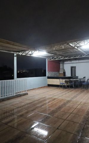 Casa à venda com 114m², 5 quartos e 2 vagasTerraço / Churrasqueira