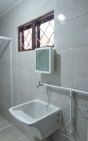 Studio para alugar com 21m², 1 quarto e sem vaga Studio para alugar com 21m², 1 quarto e sem vagaÁrea de Serviço