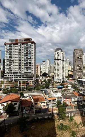 Studio à venda com 25m², 1 quarto e sem vaga Studio à venda com 25m², 1 quarto e sem vagaVista