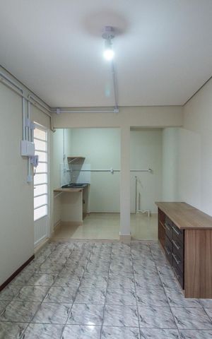 Studio para alugar com 21m², 1 quarto e sem vaga Studio para alugar com 21m², 1 quarto e sem vagaQuarto
