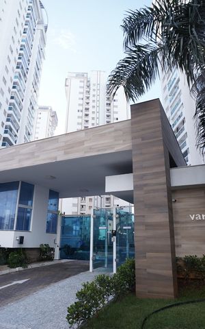 Apartamento para alugar com 159m², 3 quartos e 2 vagas