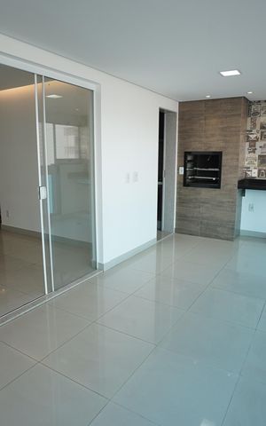 Apartamento para alugar com 159m², 3 quartos e 2 vagas