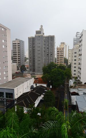 Apartamento para alugar com 174m², 3 quartos e 2 vagasQuarto 1 - Suíte Vista