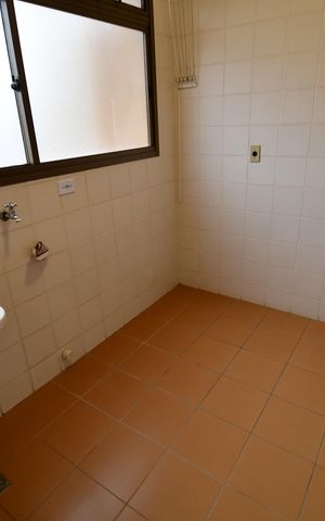 Apartamento para alugar com 174m², 3 quartos e 2 vagasÁrea de Serviço