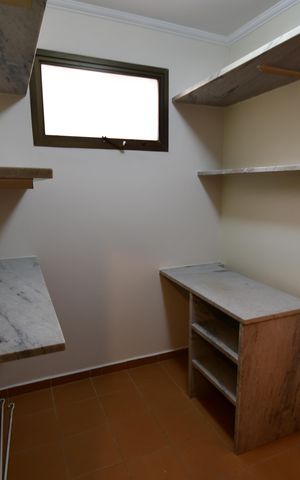 Apartamento para alugar com 174m², 3 quartos e 2 vagasQuarto de Serviço