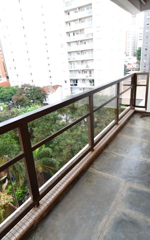 Apartamento para alugar com 174m², 3 quartos e 2 vagasSala - Sacada