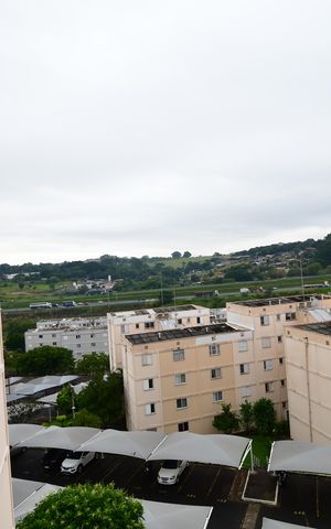Apartamento à venda com 57m², 2 quartos e 1 vagaQuarto 2 - Vista