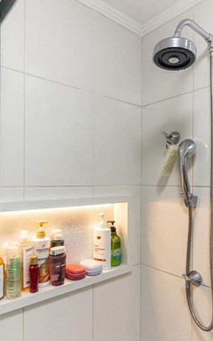 Studio para alugar com 30m², 1 quarto e 1 vaga Studio para alugar com 30m², 1 quarto e 1 vagaBanheiro
