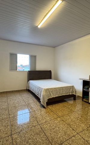 Casa à venda com 240m², 2 quartos e 1 vaga Casa à venda com 240m², 2 quartos e 1 vagaQuarto 2