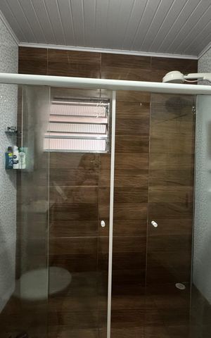 Casa à venda com 240m², 2 quartos e 1 vaga Casa à venda com 240m², 2 quartos e 1 vagaBanheiro 1