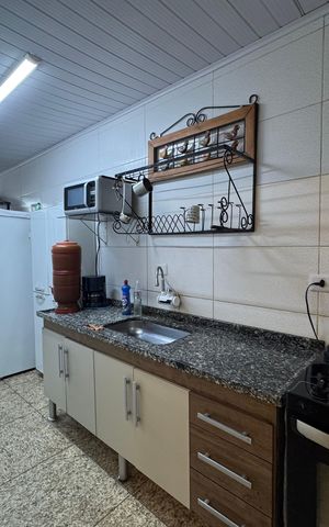 Casa à venda com 240m², 2 quartos e 1 vaga Casa à venda com 240m², 2 quartos e 1 vagaCozinha