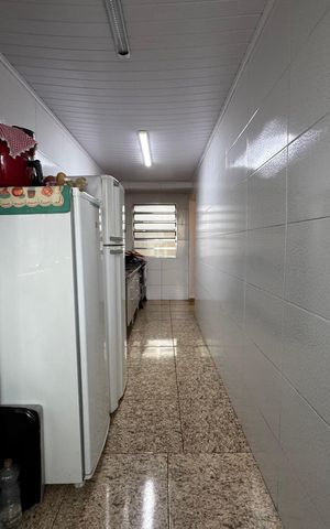 Casa à venda com 240m², 2 quartos e 1 vaga Casa à venda com 240m², 2 quartos e 1 vagaCozinha