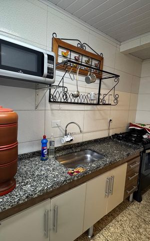 Casa à venda com 240m², 2 quartos e 1 vaga Casa à venda com 240m², 2 quartos e 1 vagaCozinha