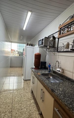 Casa à venda com 240m², 2 quartos e 1 vaga Casa à venda com 240m², 2 quartos e 1 vagaCozinha