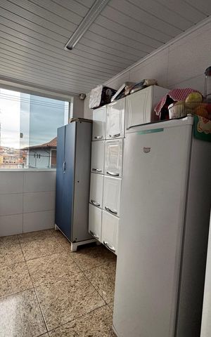 Casa à venda com 240m², 2 quartos e 1 vaga Casa à venda com 240m², 2 quartos e 1 vagaCozinha
