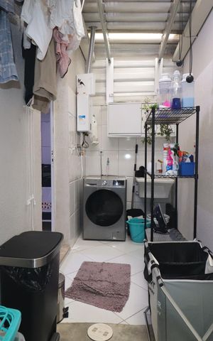 Casa à venda com 120m², 3 quartos e 2 vagasÁrea de Serviço