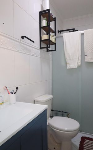 Casa à venda com 120m², 3 quartos e 2 vagasBanheiro Quarto 1 suíte