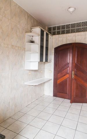 Apartamento para alugar com 250m², 3 quartos e sem vaga Apartamento para alugar com 250m², 3 quartos e sem vagaEntrada