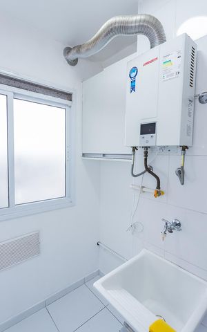 Apartamento à venda com 55m², 2 quartos e 1 vaga Apartamento à venda com 55m², 2 quartos e 1 vagaCozinha e área de serviço